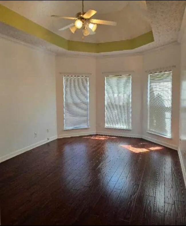 property at 3213 Hidden Creek Dr