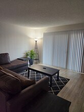 11042 N 28th Dr in Phoenix, AZ - Building Photo - Building Photo