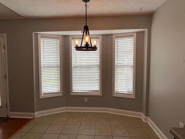 584 S Buckeye Dr in Raeford, NC - Building Photo - Building Photo