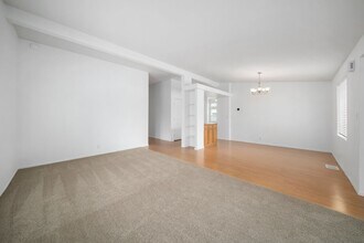 351 Lark Dr in Paso Robles, CA - Building Photo - Building Photo