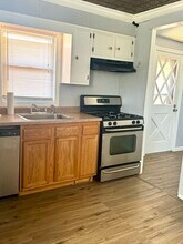 13 Smith St in South Hadley, MA - Building Photo - Building Photo