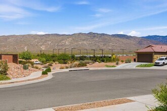 13184 E Apex Mine Wy in Tucson, AZ - Building Photo - Building Photo
