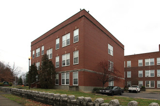 Flaget Apartments-55 and Older Property in Louisville, KY - Building Photo - Building Photo