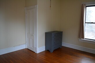 1351 Highland St in Columbus, OH - Building Photo - Building Photo