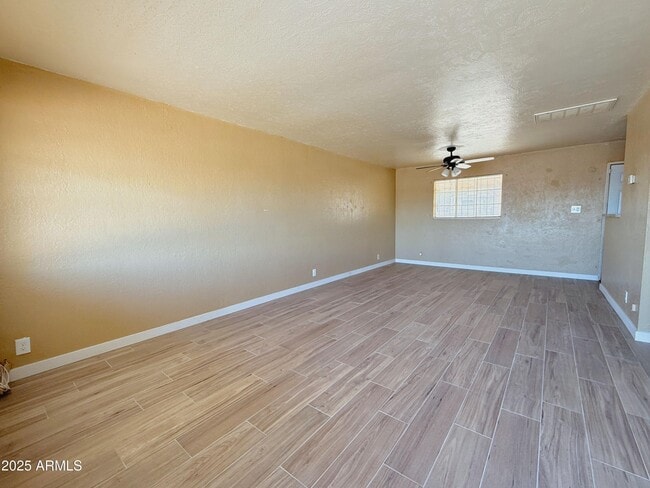 1749 E Southern Ave in Phoenix, AZ - Building Photo - Building Photo