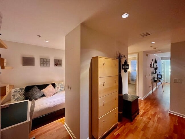 400 Beale St in San Francisco, CA - Building Photo - Building Photo