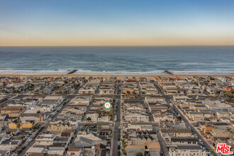 218 34th St in Newport Beach, CA - Building Photo - Building Photo