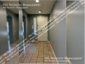 4221 E Crest Ct in Gilbert, AZ - Building Photo - Building Photo
