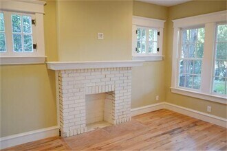 104 S Rosemont Ave in Dallas, TX - Building Photo - Building Photo