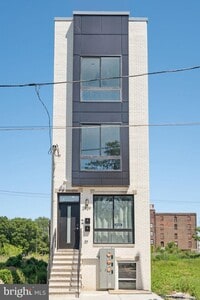 2429 N 3rd St photo'