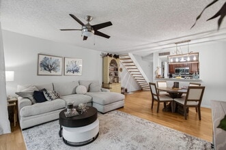 1100 Scotia Dr in Hypoluxo, FL - Building Photo - Building Photo