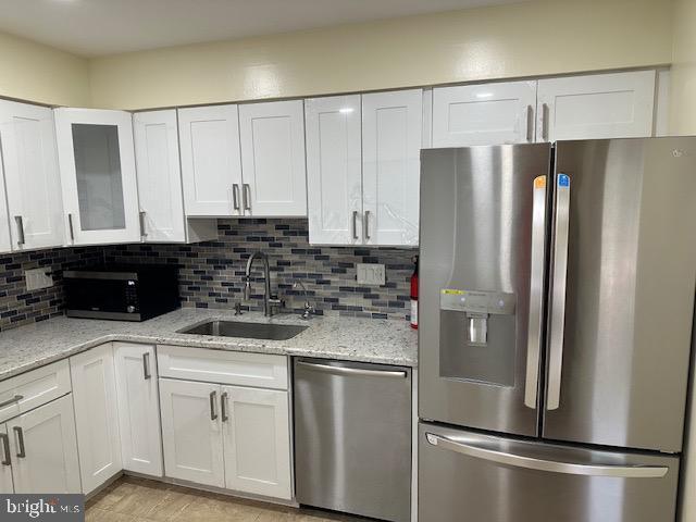 1001 Edison Glen Terrace in Edison, NJ - Foto de edificio - Building Photo