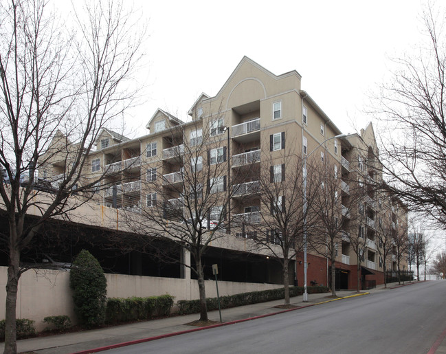 Peachtree Walk in Atlanta, GA - Building Photo - Building Photo