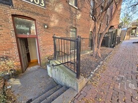 114 Virginia St, Unit 113 in Richmond, VA - Building Photo