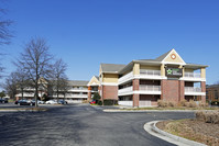 Furnished Studio - Chesapeake in Chesapeake, VA - Building Photo - Building Photo