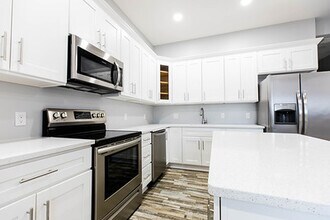 220 Rystan Pl, Unit 224 in Morgantown, WV - Foto de edificio - Building Photo