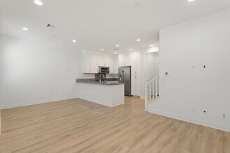 2116 Solara Ln in Vista, CA - Building Photo - Building Photo