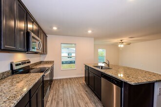 187 Blackstone Dr in Ft. Myers, FL - Building Photo - Building Photo