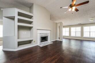 920 Glen Oaks Ln, Unit 7 in Lawrenceville, GA - Building Photo - Building Photo