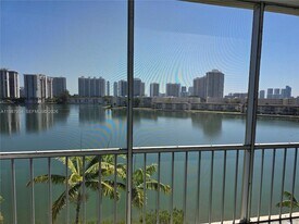 2861 Leonard Dr, Unit F605 in Aventura, FL - Building Photo