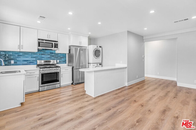 property at 14139 Gault St