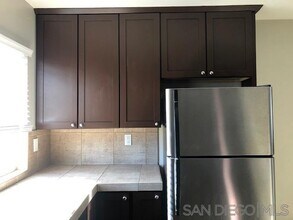 4682 Edgeware Rd in San Diego, CA - Building Photo - Building Photo