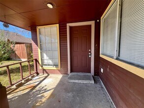 10610 Sandy River Dr in Sugar Land, TX - Building Photo - Building Photo