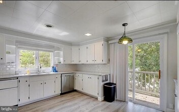 7523 B St in Chesapeake Beach, MD - Building Photo - Building Photo