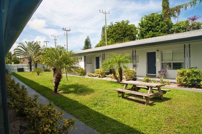 property at 2206 Fillmore St