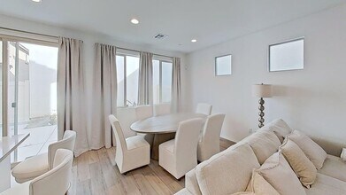 29378 Bovenzi Wy in Menifee, CA - Building Photo - Building Photo