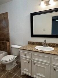 1105 Elliston St photo'