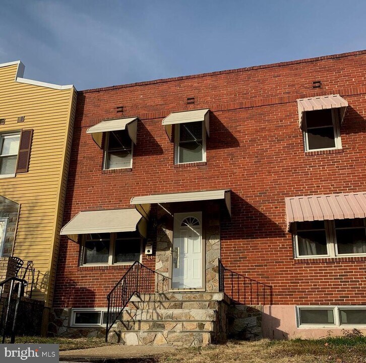 1718 Redwood Ave in Parkville, MD - Building Photo