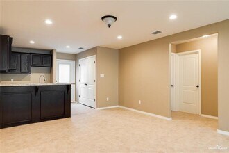 10 Linda Vista St in Edinburg, TX - Building Photo - Building Photo