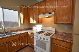 9146 Generations Dr in Elk Grove, CA - Building Photo - Building Photo