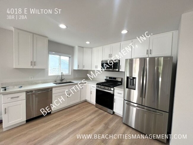 property at 4018 E Wilton St
