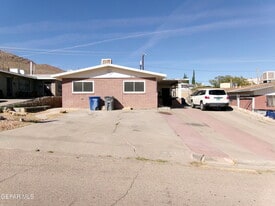 10910 Dyer St in El Paso, TX - Building Photo