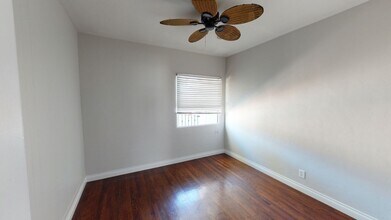 215 D Ave in Coronado, CA - Building Photo - Building Photo