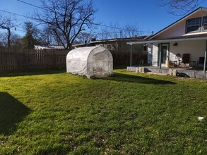 2414 Texas Ave in San Antonio, TX - Building Photo - Building Photo