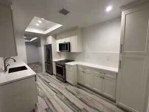 2131 Century Park Ln, Unit #218 in Los Angeles, CA - Building Photo - Building Photo