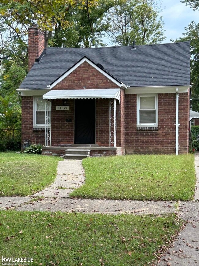 property at 14024 Grandville Ave