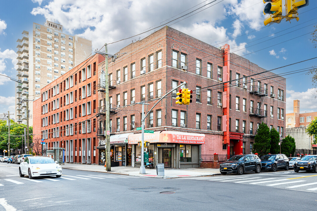 988 Hegeman Ave in Brooklyn, NY - Foto de edificio