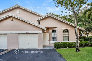 4162 NW 114th Ave in Coral Springs, FL - Building Photo