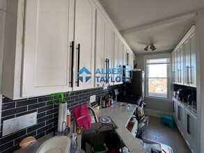 33 Shannon St, Unit 3 in Boston, MA - Building Photo - Building Photo