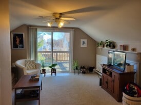 103 Fiat Ave, Unit 2nd floor, One bedroom un in Cranston, RI - Building Photo