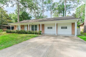 10221 Mayfield Rd in Houston, TX - Building Photo - Building Photo