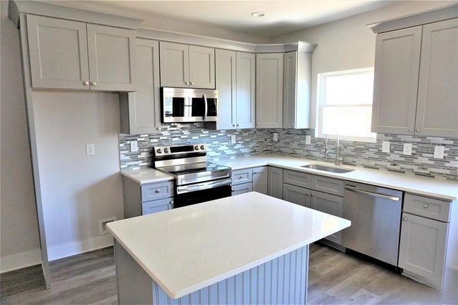 1040 McLain Rd in Kannapolis, NC - Building Photo - Building Photo