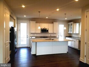 1447 Honeylocust Dr in Gambrills, MD - Building Photo - Building Photo