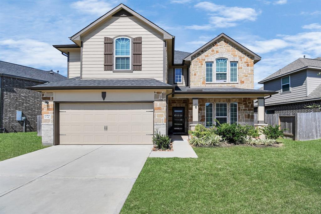 23413 Vineyard Dr in Alvin, TX - Building Photo