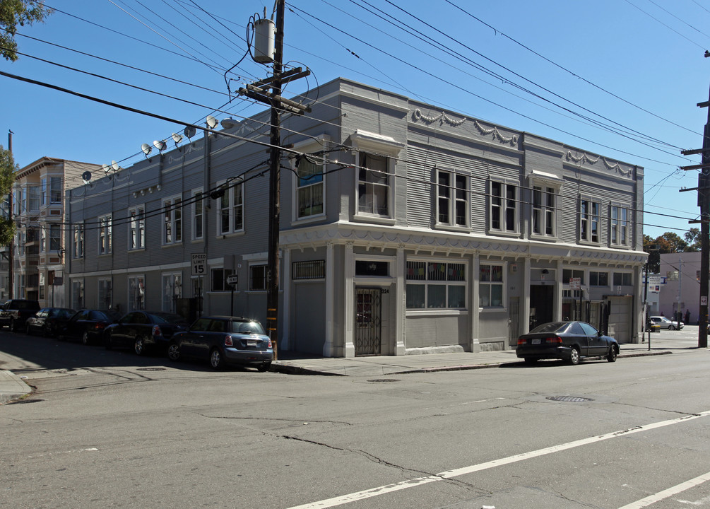 320 14th Street in San Francisco, CA - Foto de edificio