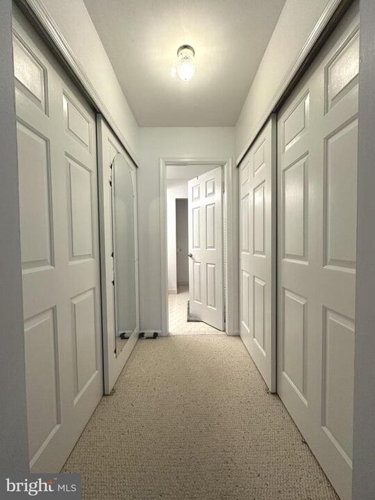 30 Chicopee Dr in Princeton, NJ - Building Photo